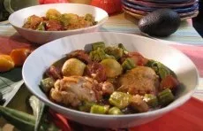 Pollo, Quimbob Y Platano – Chicken, Okra