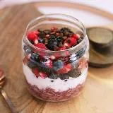 Pomegranate And Blueberry Oatmeal