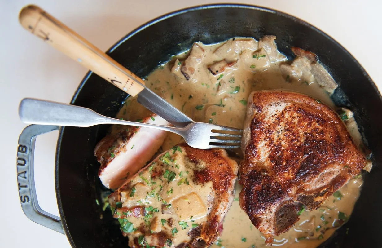 Pork Chops And Apples In Mustard Sauce