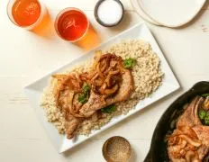 Pork Chops In Onion Sauce Schweinekotelett