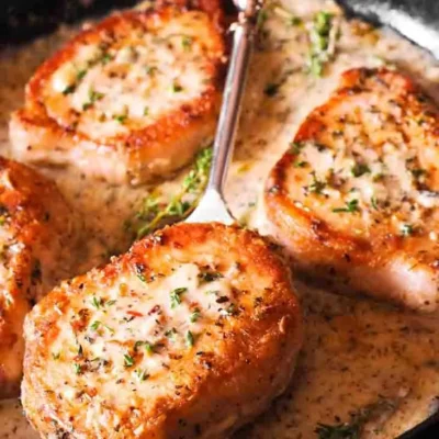 Pork Loin Cutlets With Lemon Thyme Sauce