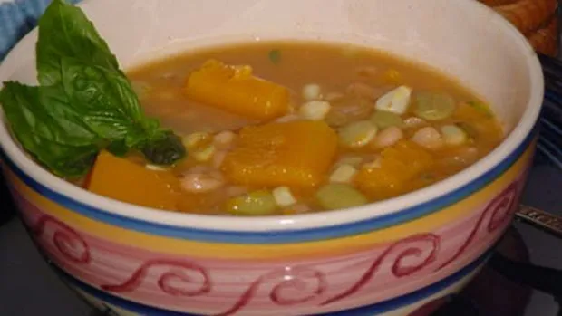 Porotos Granados Bean Stew