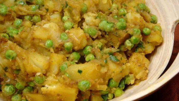 Potato And Pea Curry