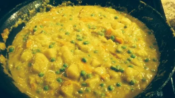 Potato Curry With Peas And Carrots