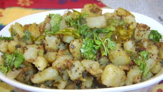 Potatoes With Fresh Curry Leaves Bhaji