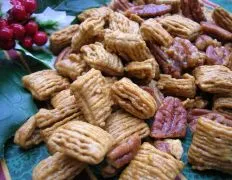 Praline Pecan Crunch Snack Mix