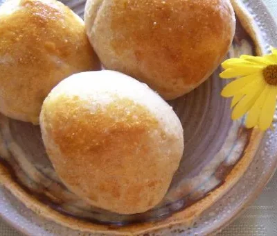 Prize-Winning Crusty Rolls Bread Machine