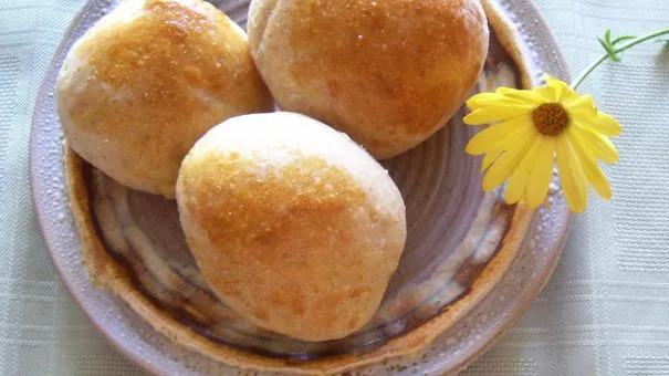 Prize-Winning Crusty Rolls Bread Machine