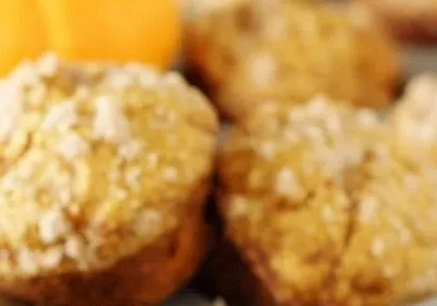 Pumpkin Apple Streusel Muffins