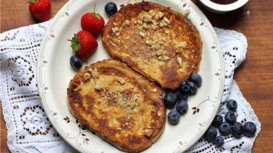 Pumpkin French Toast With Toasted Walnuts