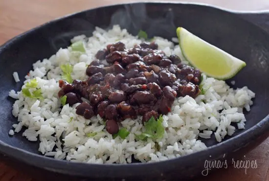 Quick And Delicioso Cuban Style Black Beans