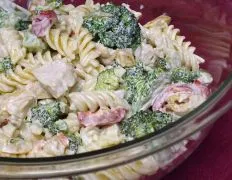 Quick And Easy Garden Chicken Pasta Salad