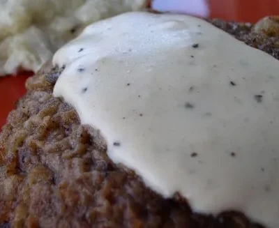 Quick Chicken- Fried Steak With Pan Gravy