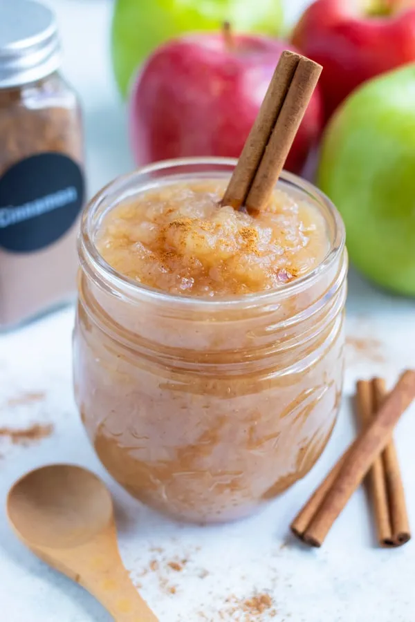 Quick Homemade Applesauce No Sugar Added