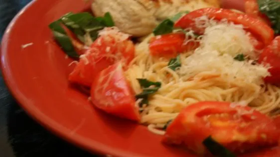 Quick Tomato, Basil & Garlic Pasta Dinner