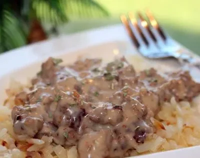 Quick And Delicious Homemade Sausage Gravy Recipe