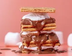 Quick And Easy Microwave S'Mores Recipe