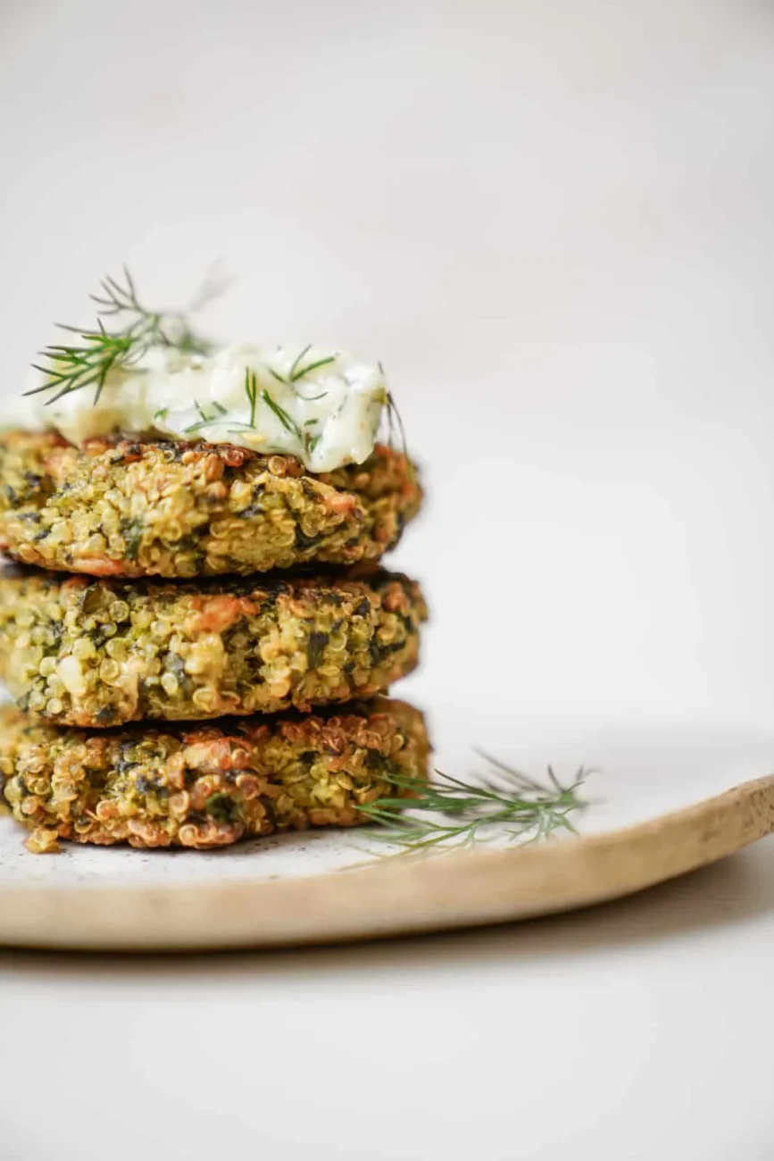 Quinoa and Spinach Patties: A Healthy Vegetarian Recipe