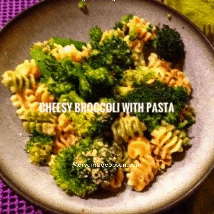 Rainbow Rotini, Chicken & Broccoli