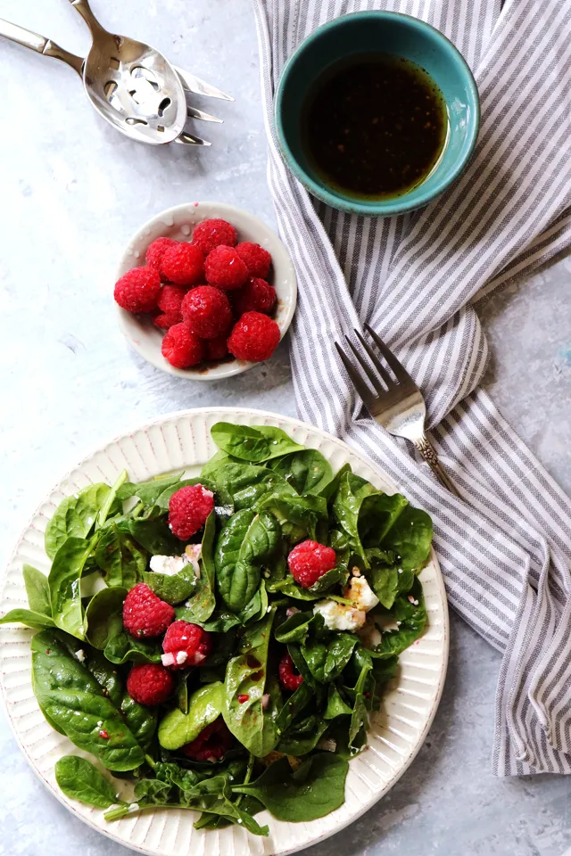 Raspberry And Spinach Salad