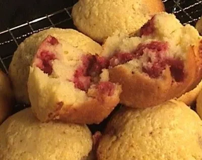 Raspberry Cheesecake Muffins