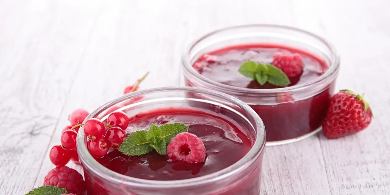 Raspberry Or Strawberry Coulis