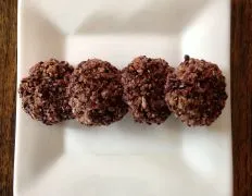 Raw Chocolate Macaroons