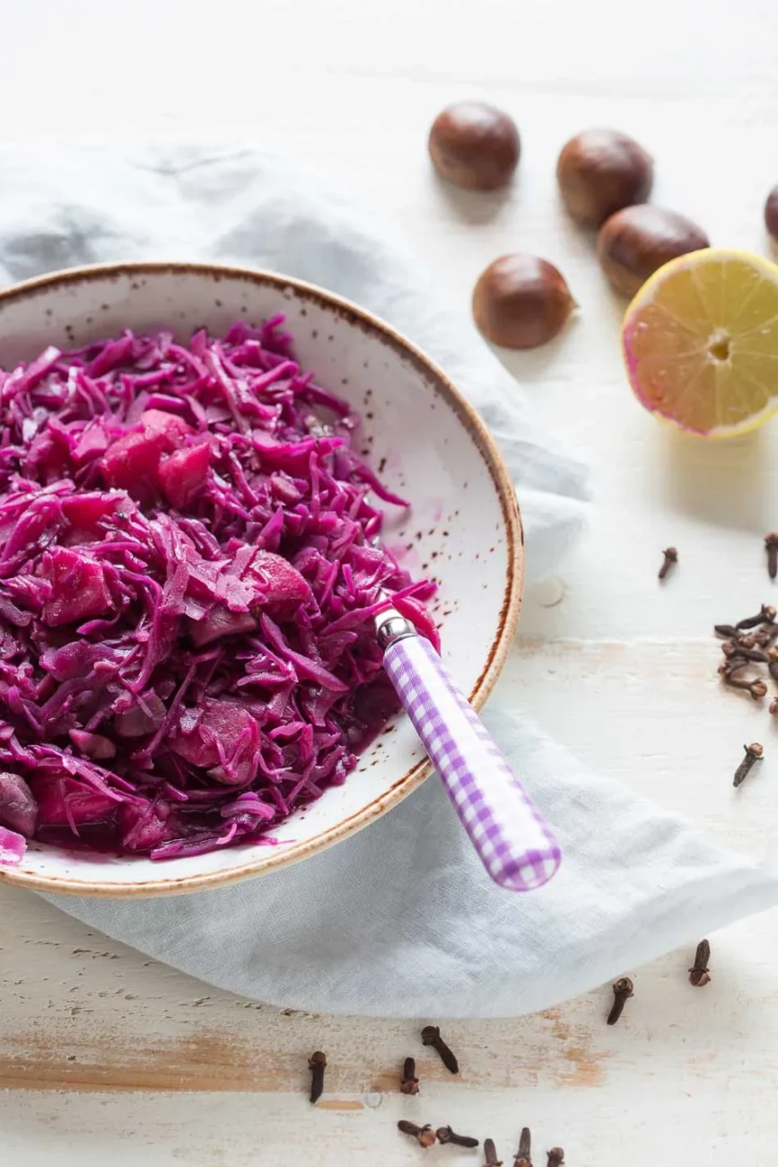 Red Cabbage With Chestnuts