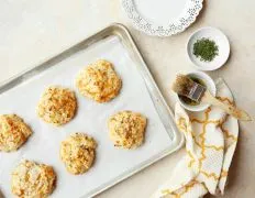 Red Lobster Cheddar Bay Biscuits