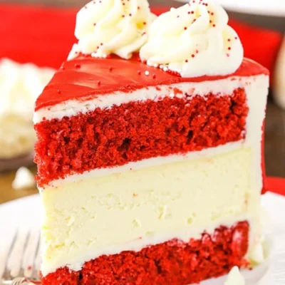 Red Velvet Cheesecake Cake