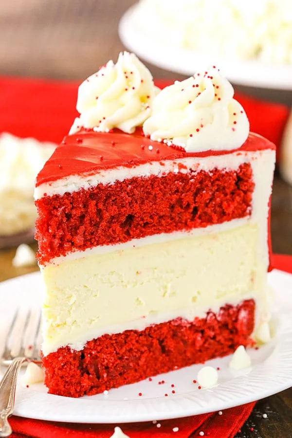 Red Velvet Cheesecake Cake