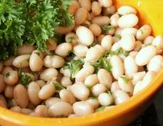 Refreshing Cannellini Bean Salad