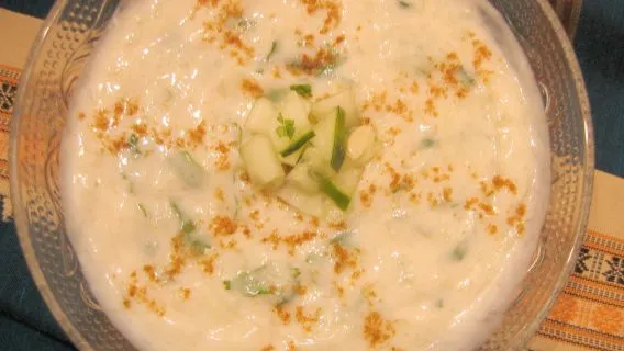 Refreshing Cucumber and Mint Yogurt Dip – Kheere Ka Raita Recipe