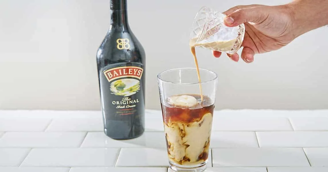 Refreshing Irish Cream Summer Cocktail Recipe