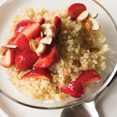 Refreshing Summer Quinoa Breakfast Bowl Recipe