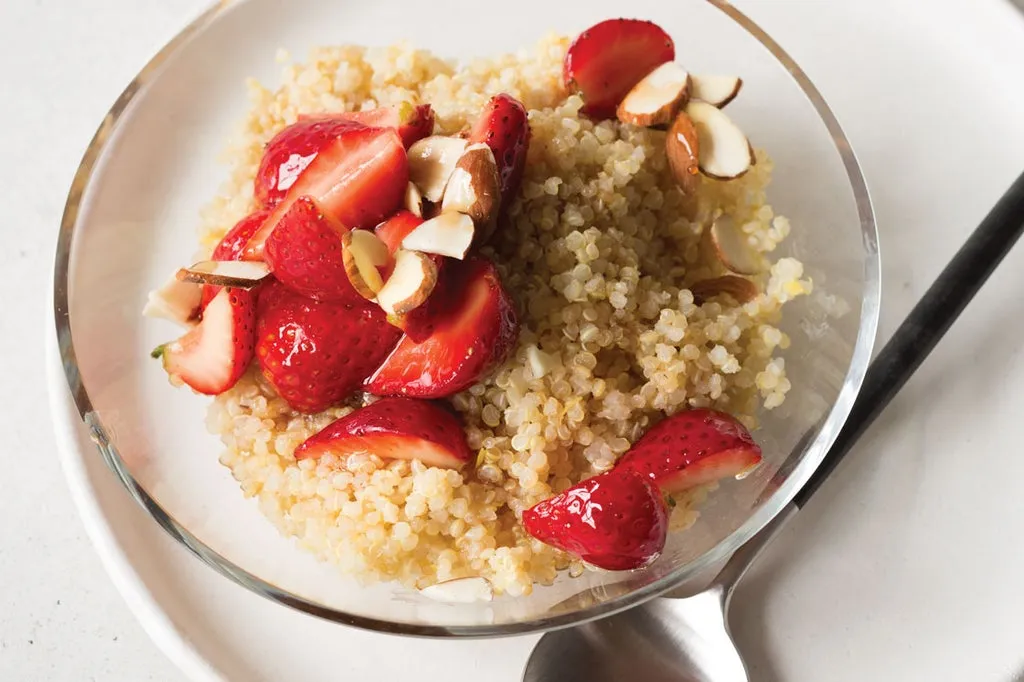 Refreshing Summer Quinoa Breakfast Bowl Recipe