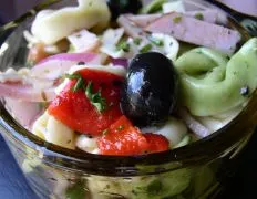 Refreshing Summer Tortellini Salad With Sweet Red Peppers