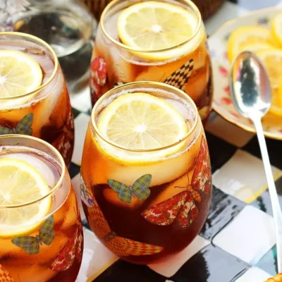 Refreshing Sweet Iced Tea