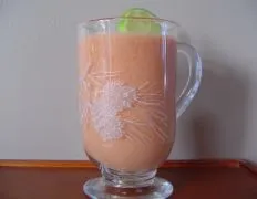 Refreshing Tomato And Yogurt Breakfast Smoothie