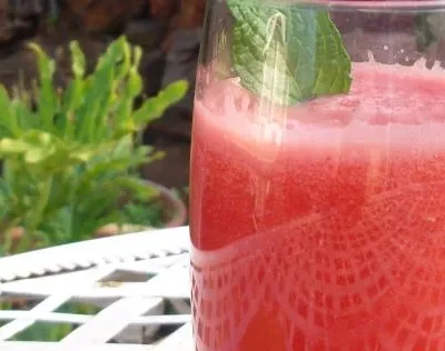 Refreshing Watermelon Smoothie Recipe For Summer Hydration