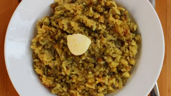 Rice and mung bean dhal