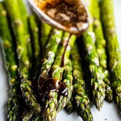 Roasted Asparagus With Balsamic Brown