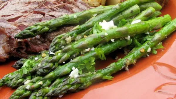 Roasted Asparagus With Feta