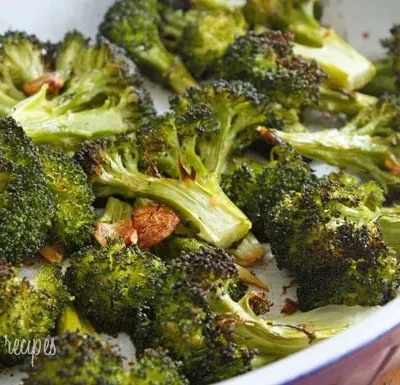 Roasted Broccoli With Garlic And Red