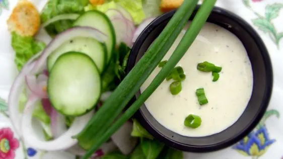 Romaine Salad With A Creamy Dill Dressing