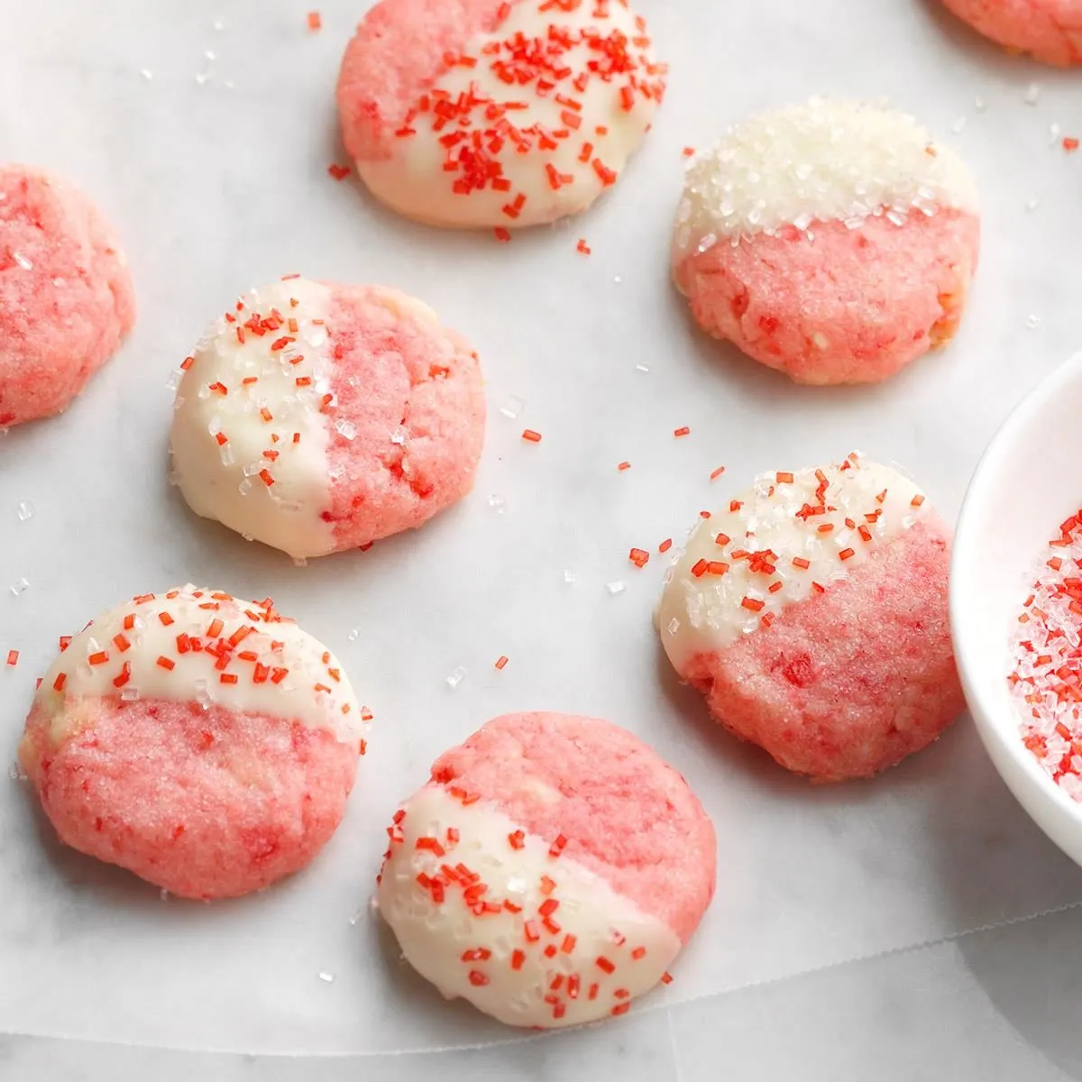 Romantic Heart-Shaped Cookies for Valentine’s Day