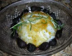 Rosemary Cheese With Fig Preserves