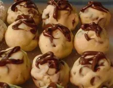 Russian Tea Cakes With Chocolate