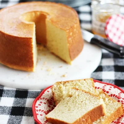 Sally Lunn Quick Bread