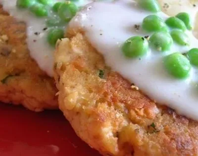 Salmon Patties With Creamed Peas